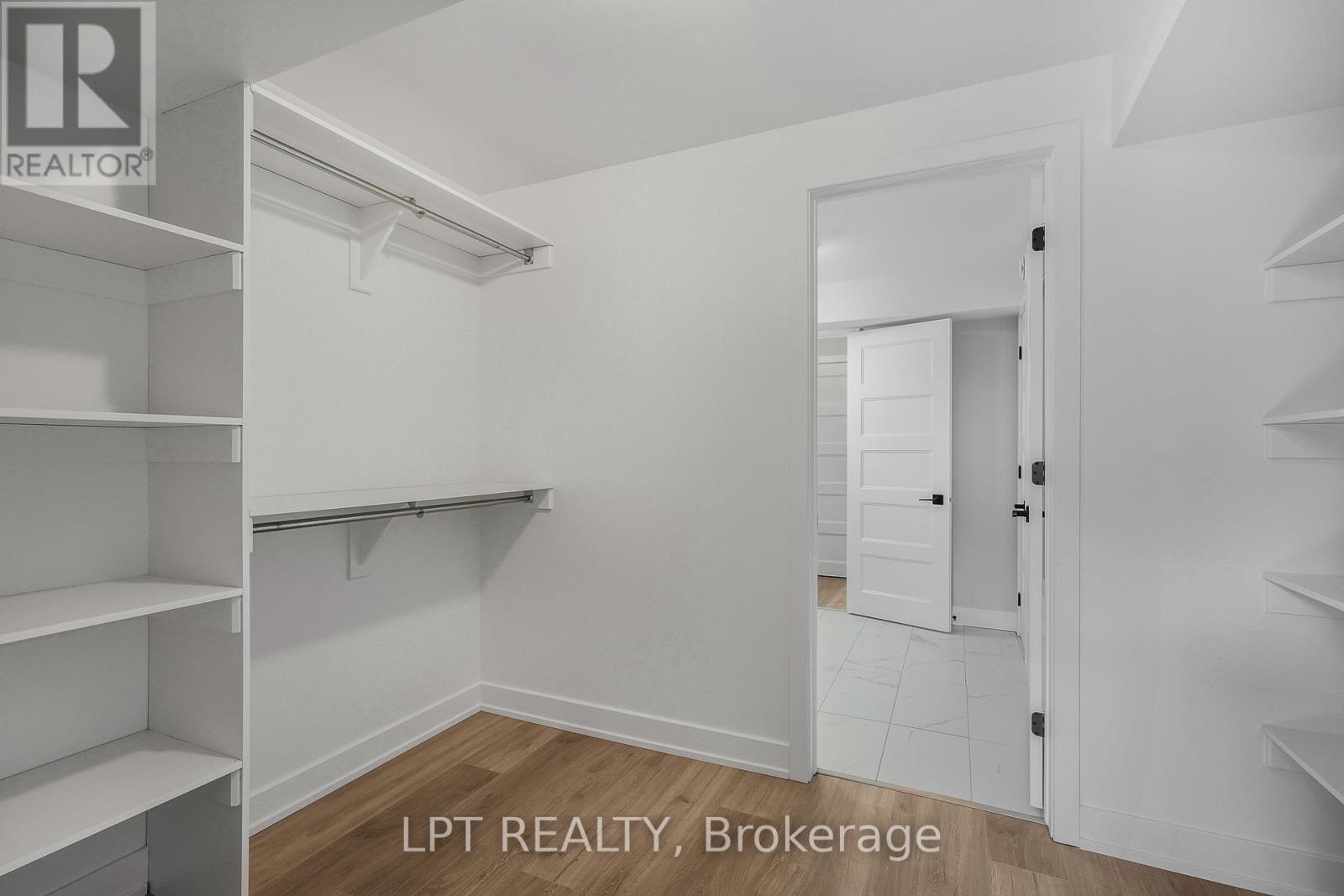 UNIT B - 978 KATIA STREET