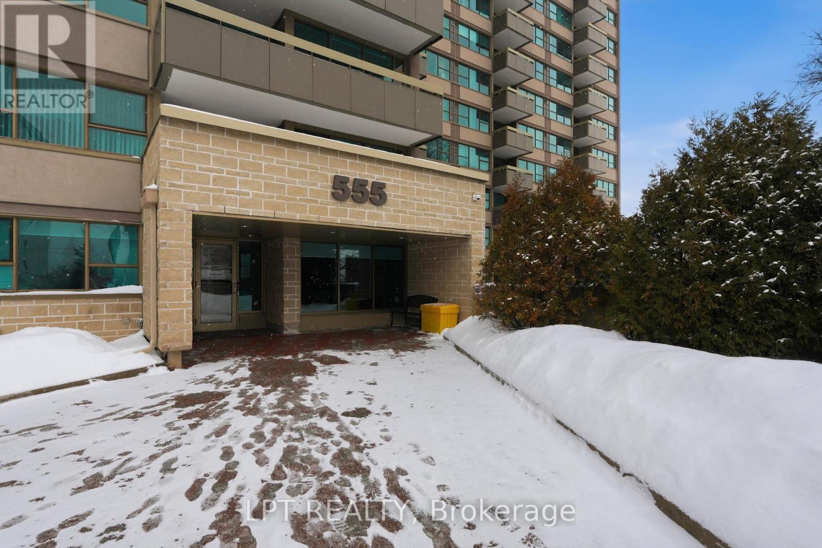 10 - 555 BRITTANY DRIVE