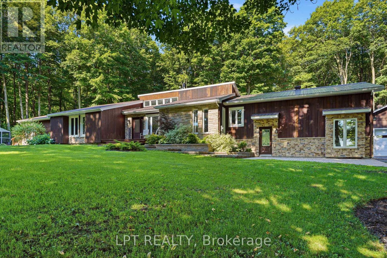 8180 Gibbs Road Hawkesbury Ontario Ca K0b1m0 30140626