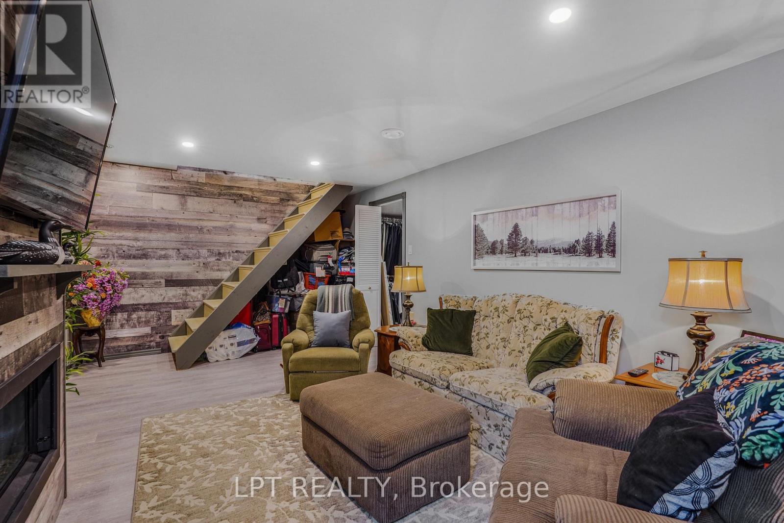 8180 GIBBS ROAD