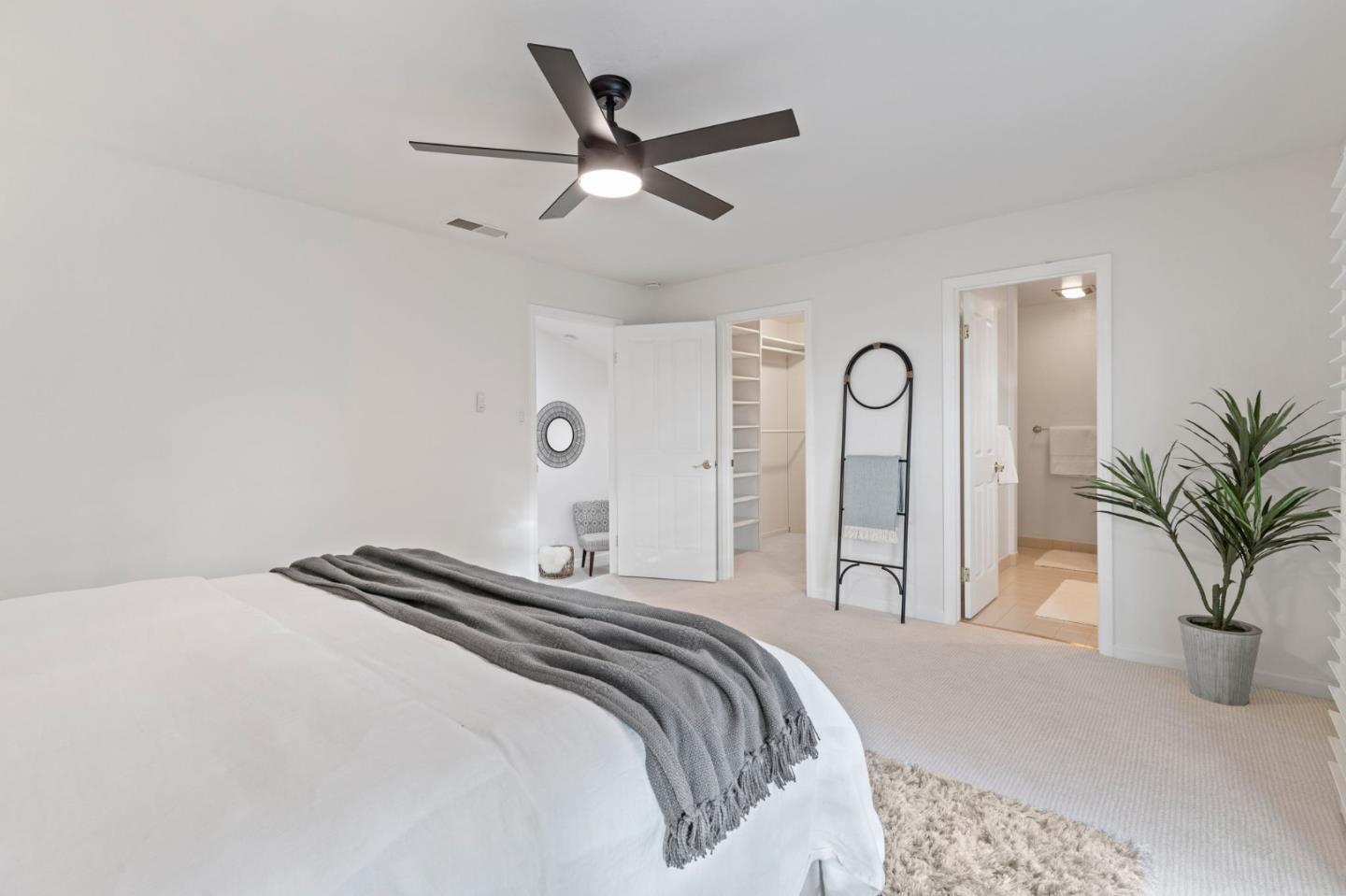 44 Sequoia Court