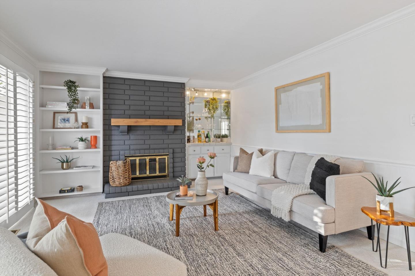 44 Sequoia Court