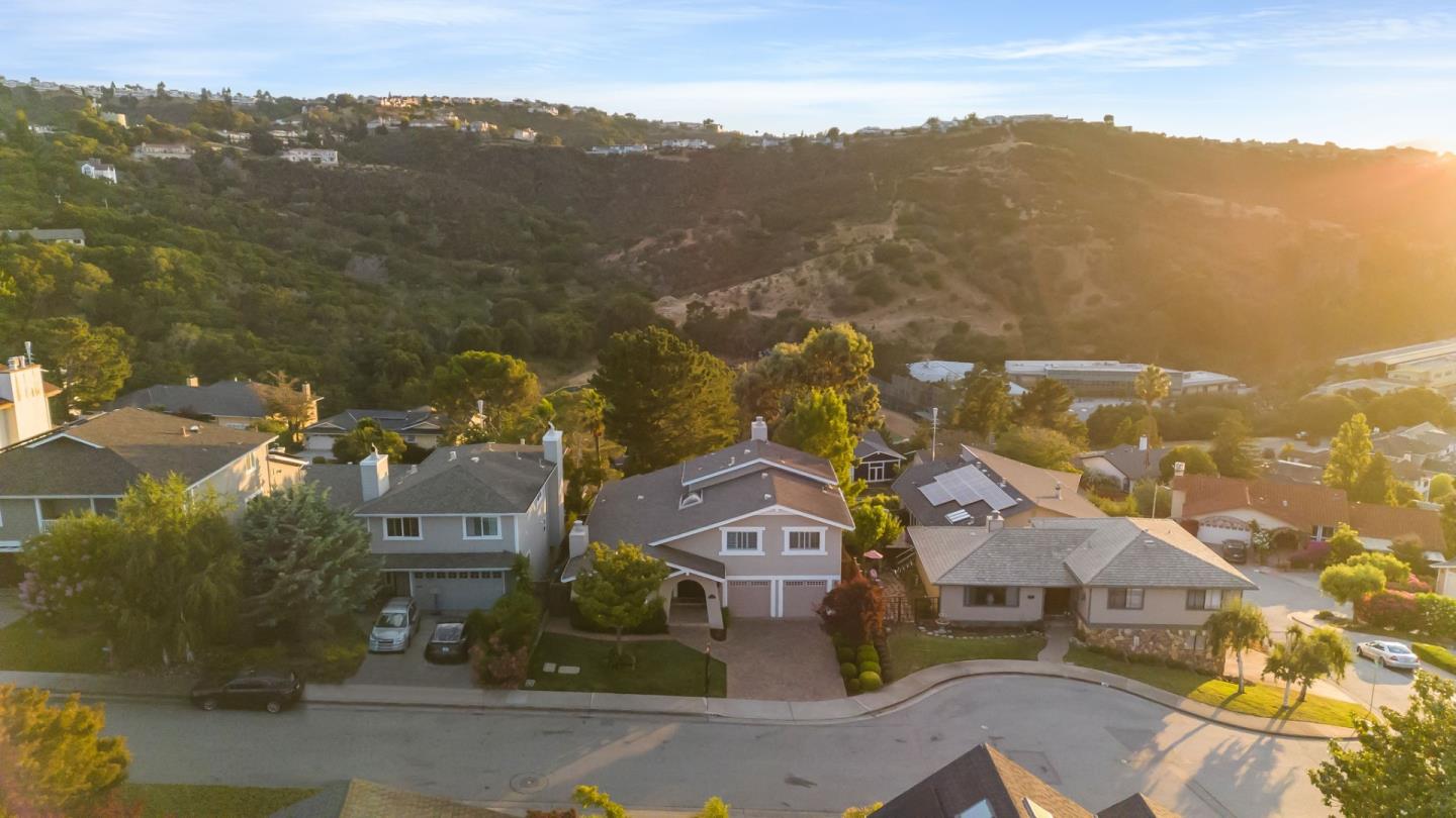 44 Sequoia Court