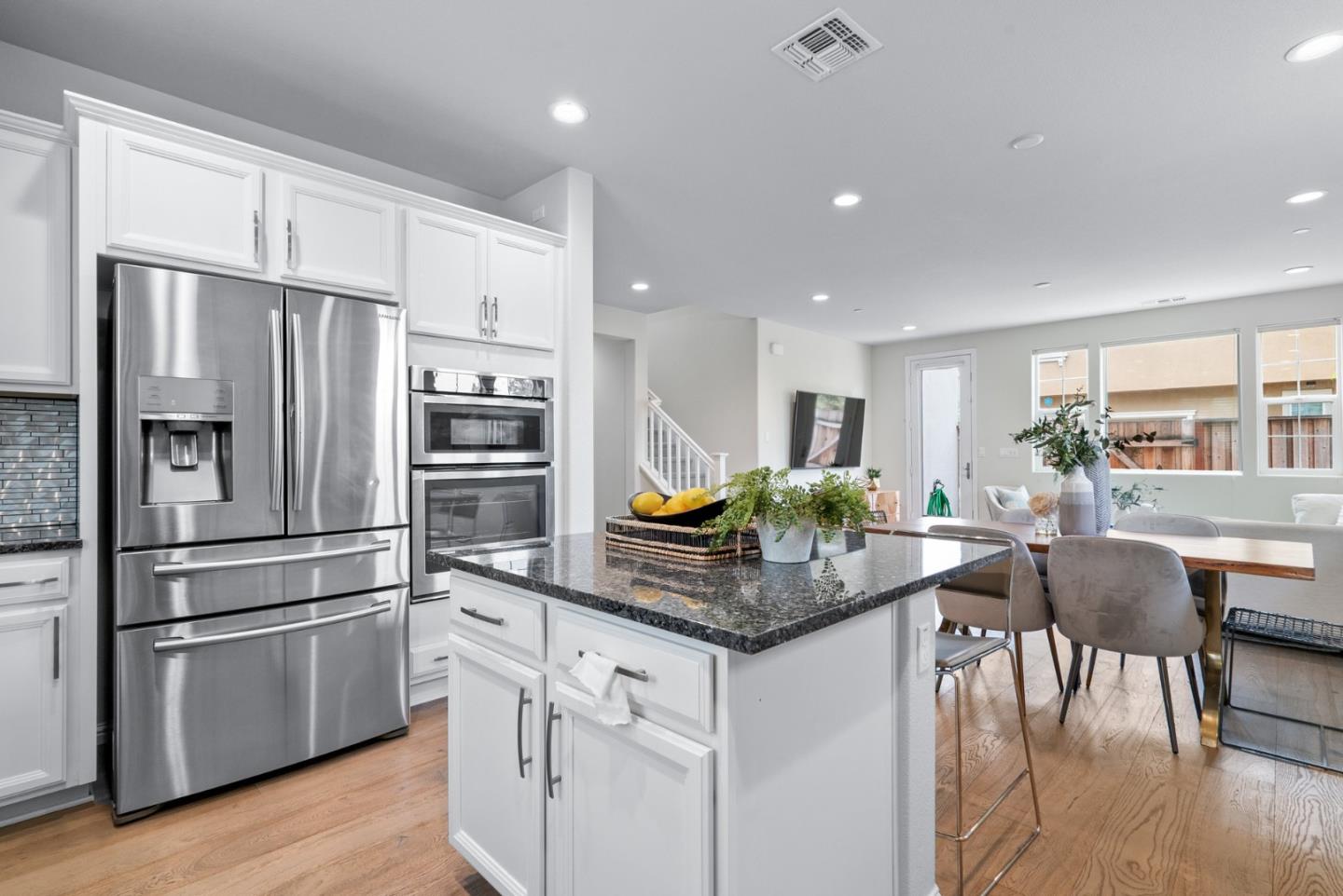 2529 Admiral CIR