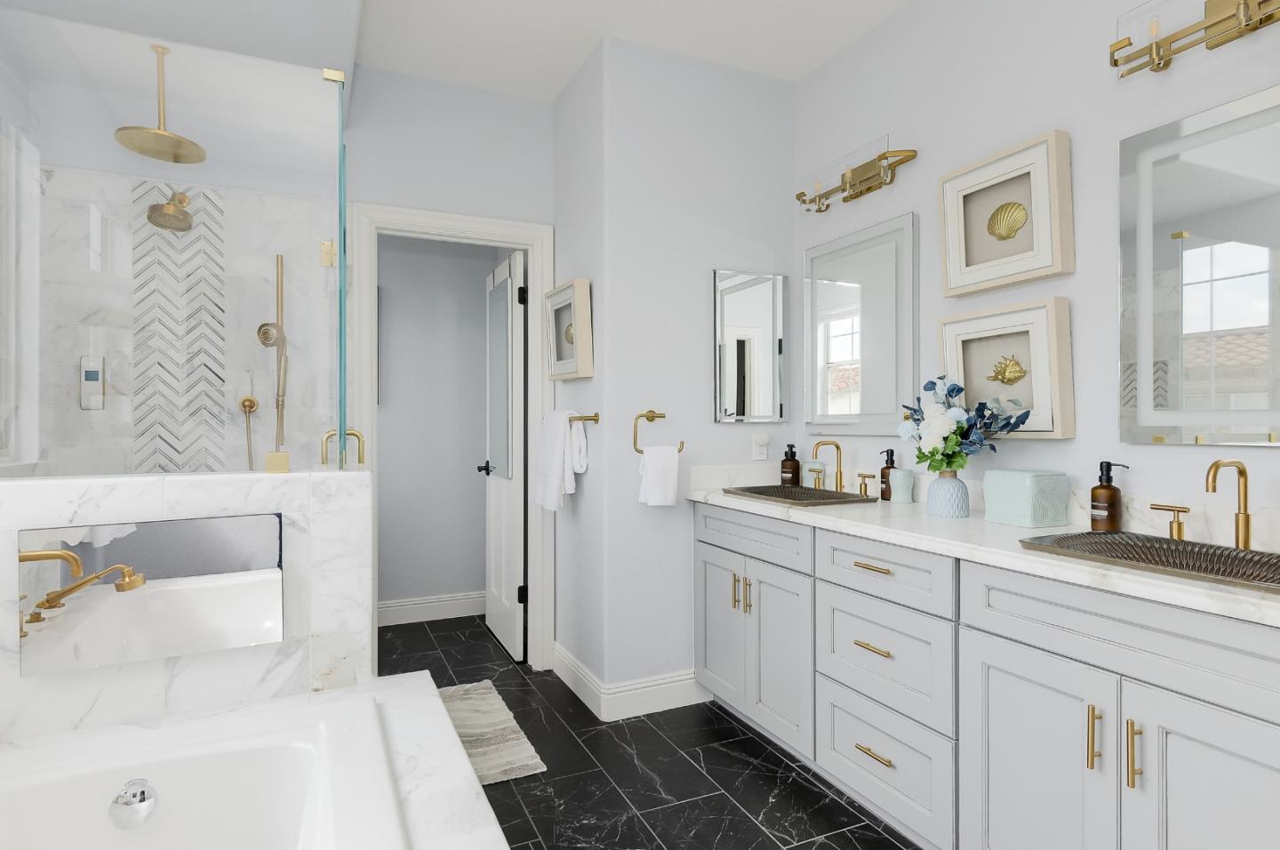 516 Villa Centre WAY