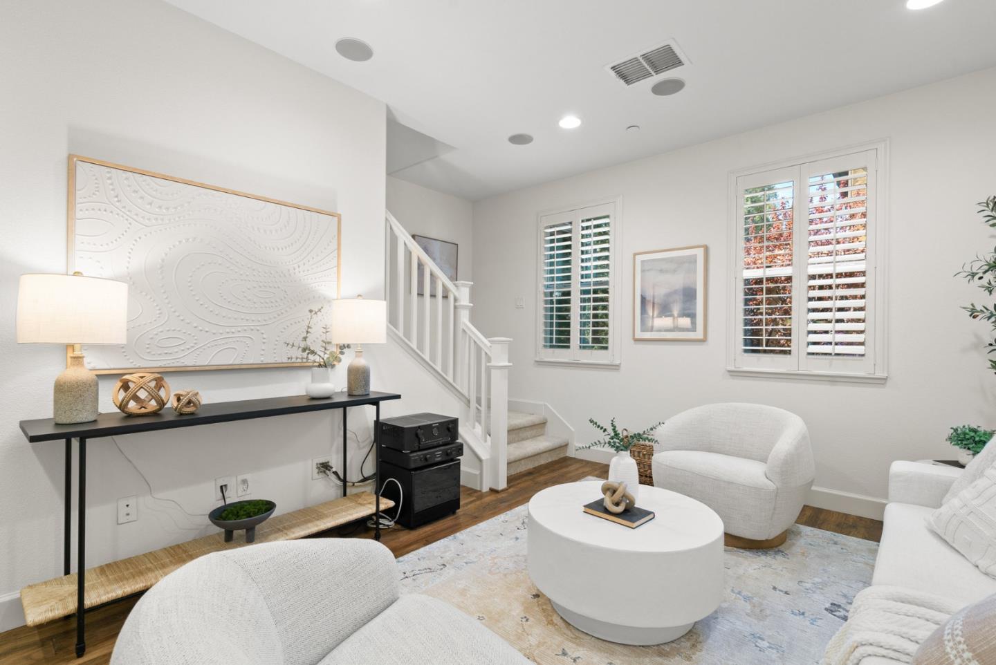 515 Calabria PL