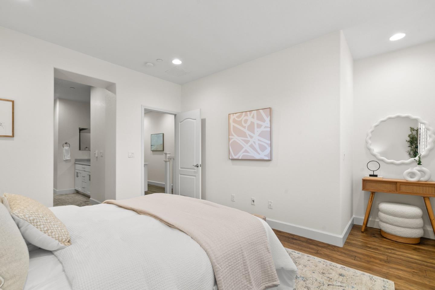515 Calabria PL