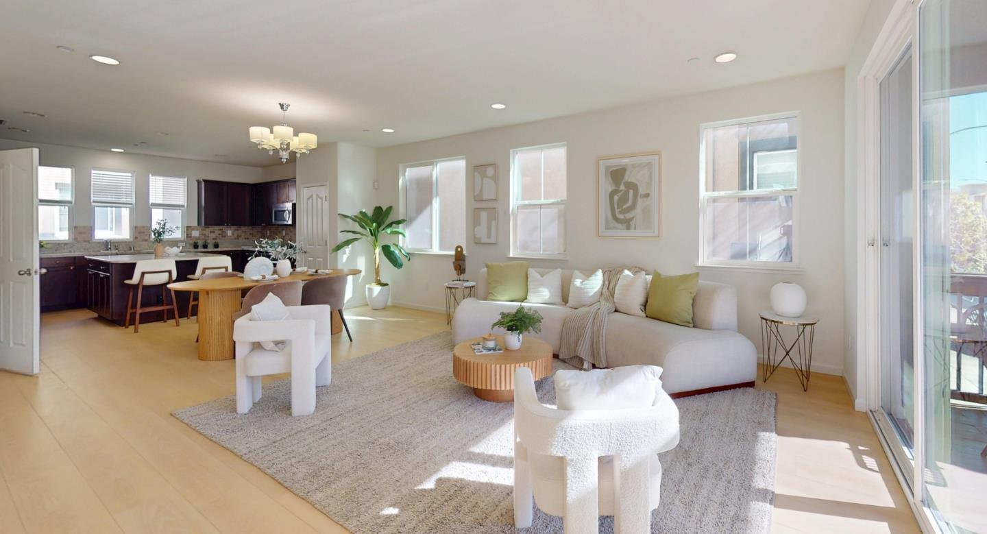 1577 Mercado WAY