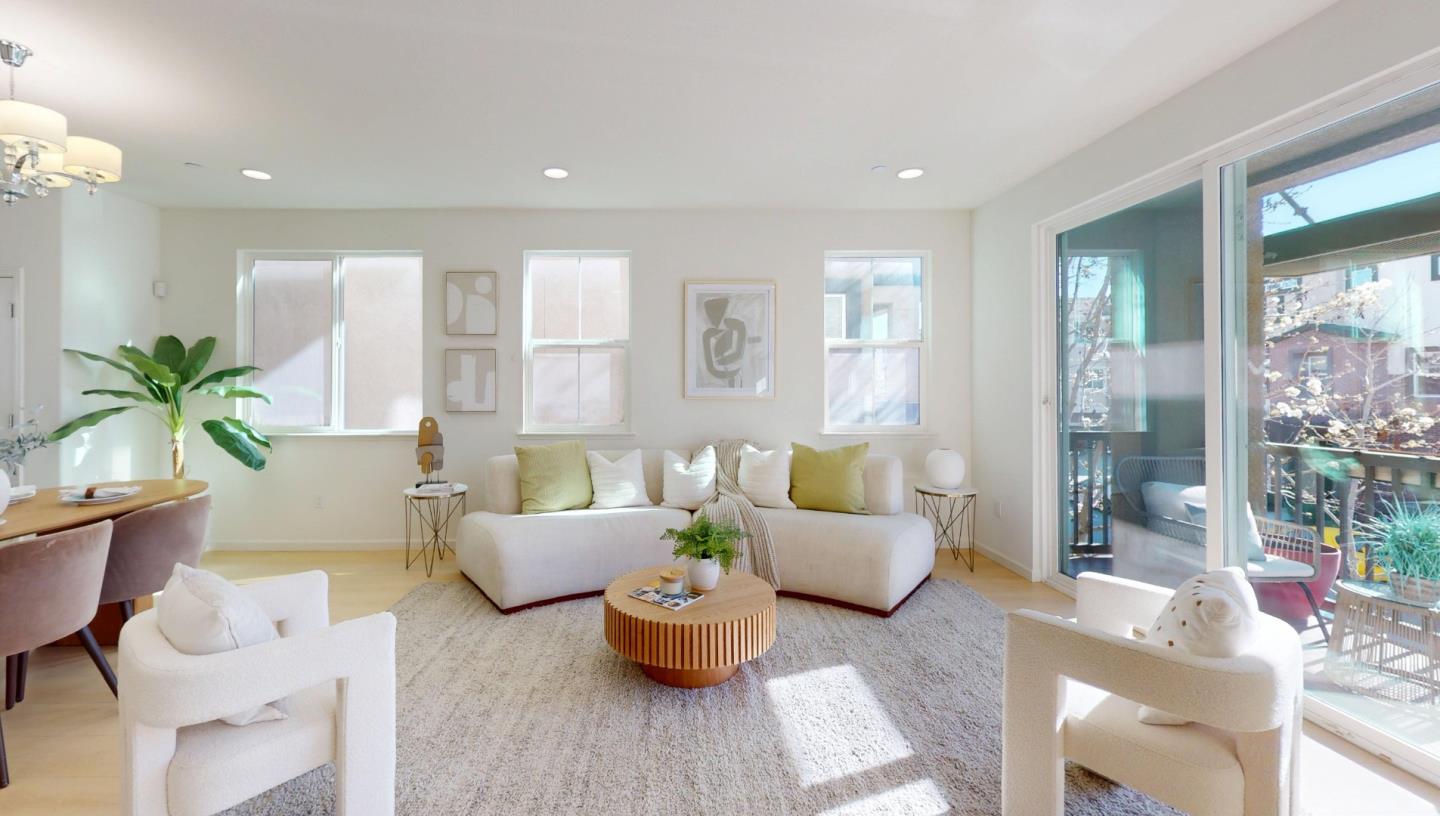 1577 Mercado WAY