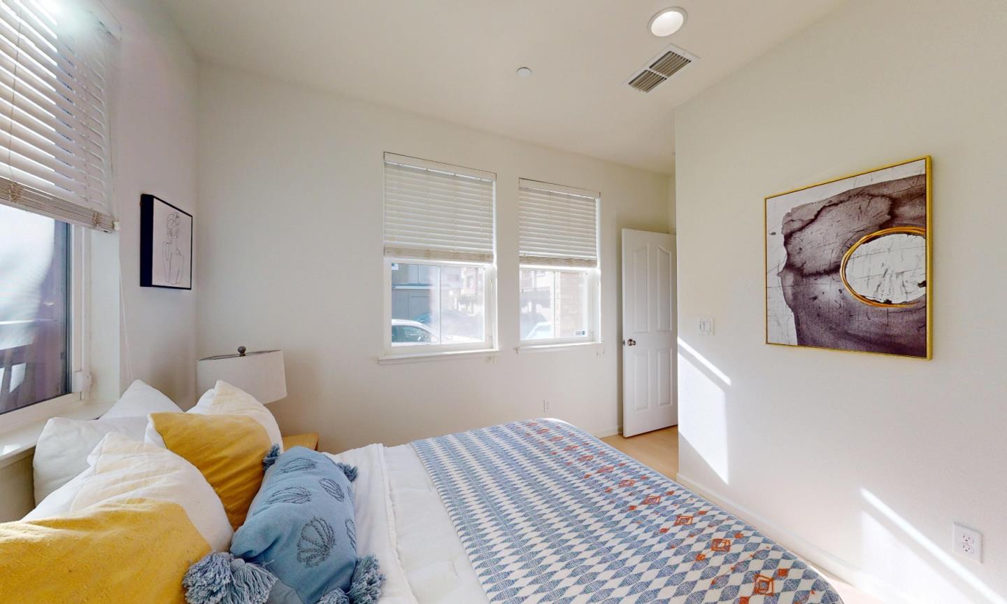 1577 Mercado WAY