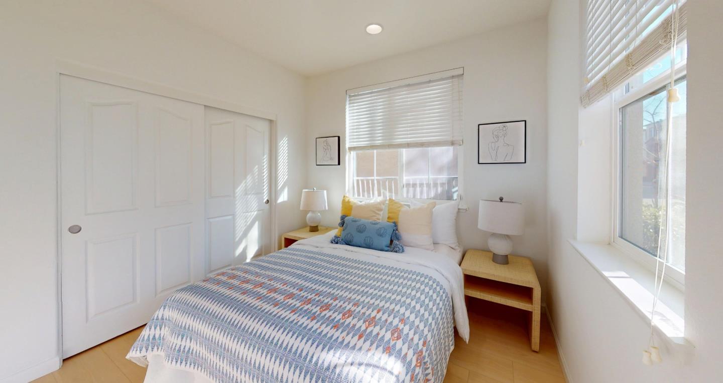 1577 Mercado WAY