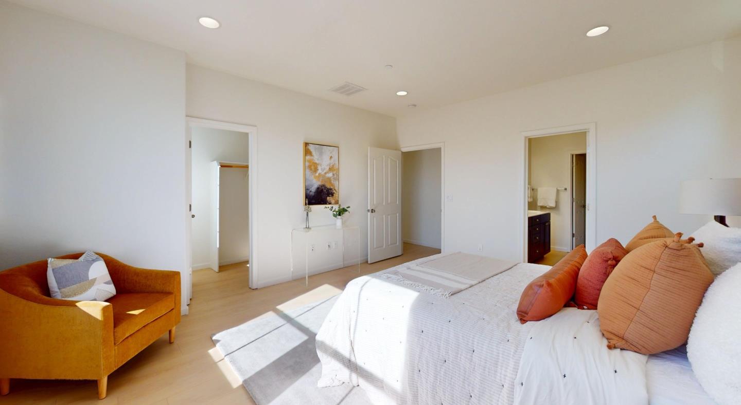 1577 Mercado WAY