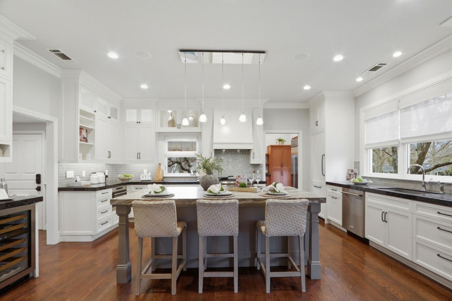 1085 Camino Ramon