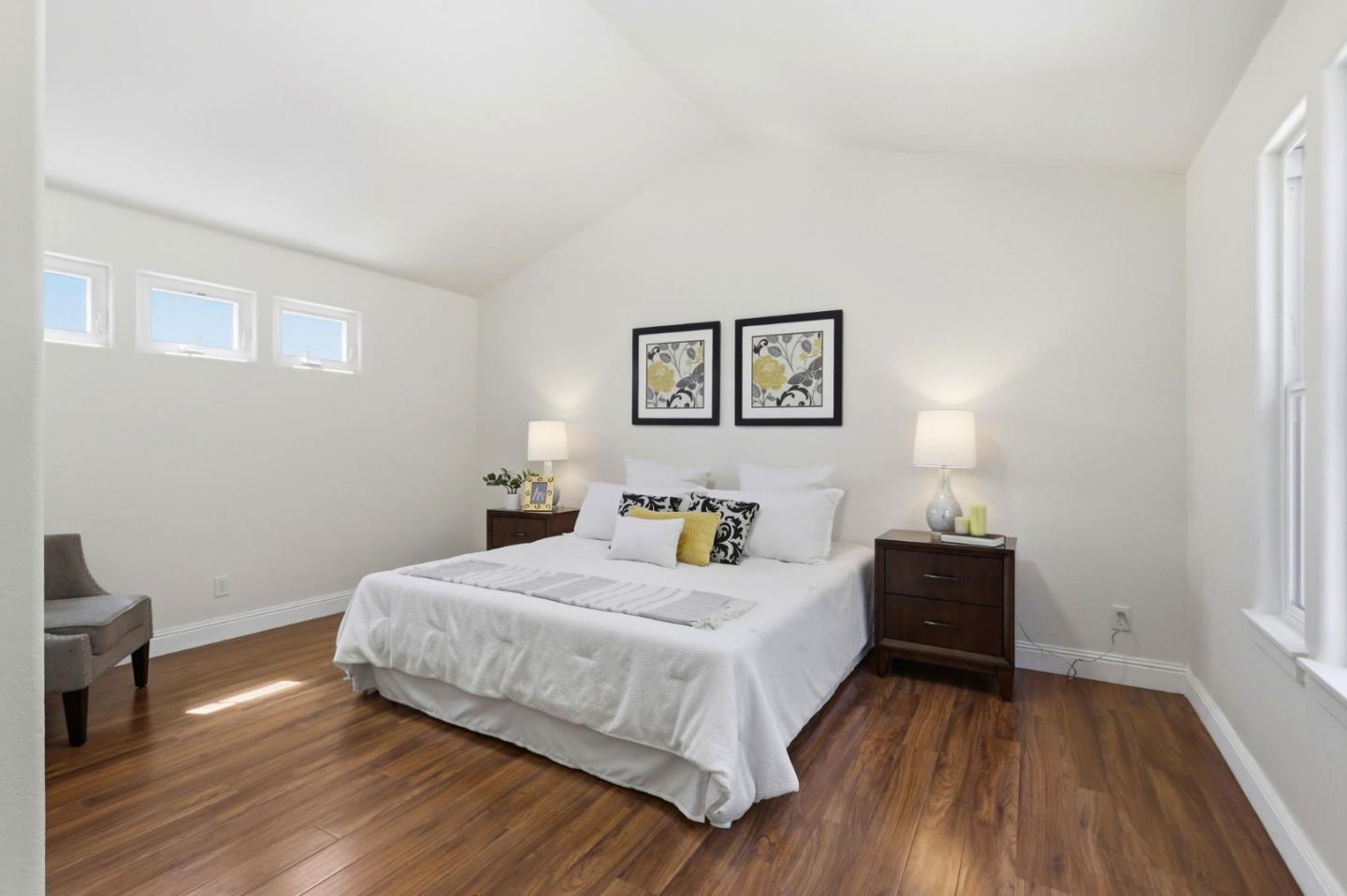 338 Creekside Village DR