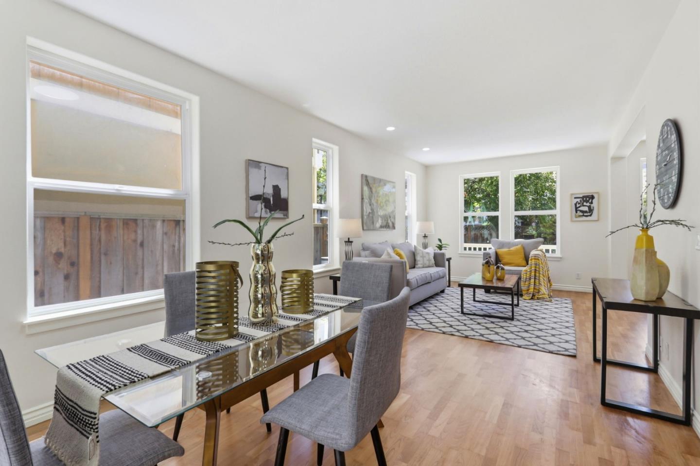 338 Creekside Village DR