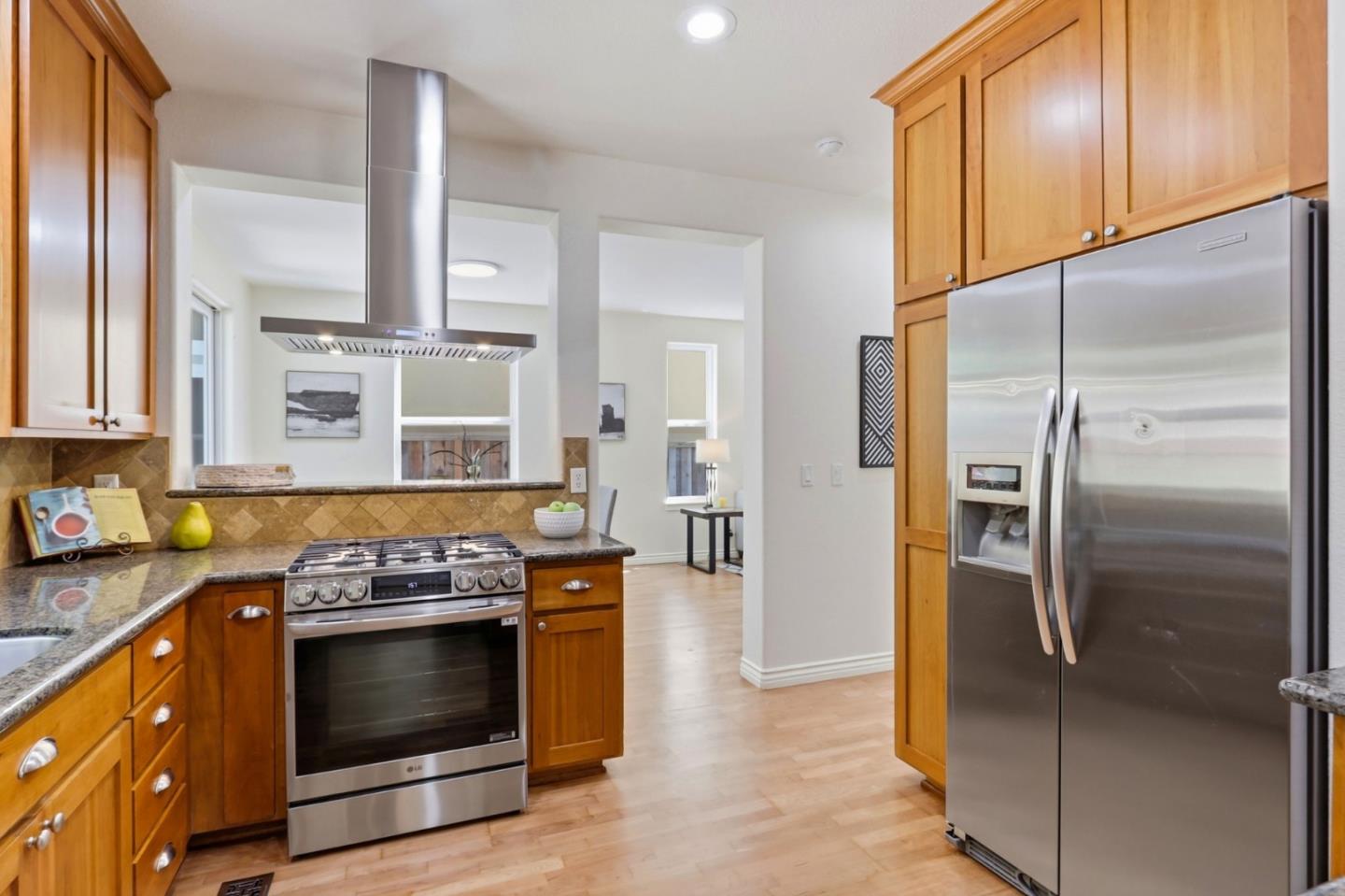 338 Creekside Village DR