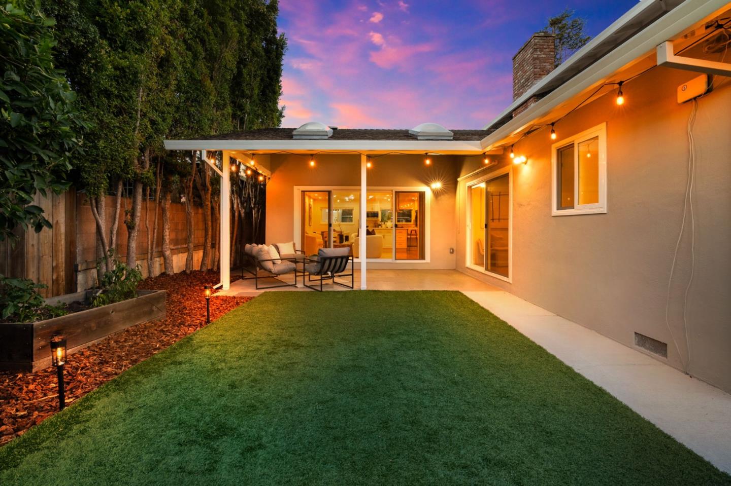 731 W Capistrano WAY