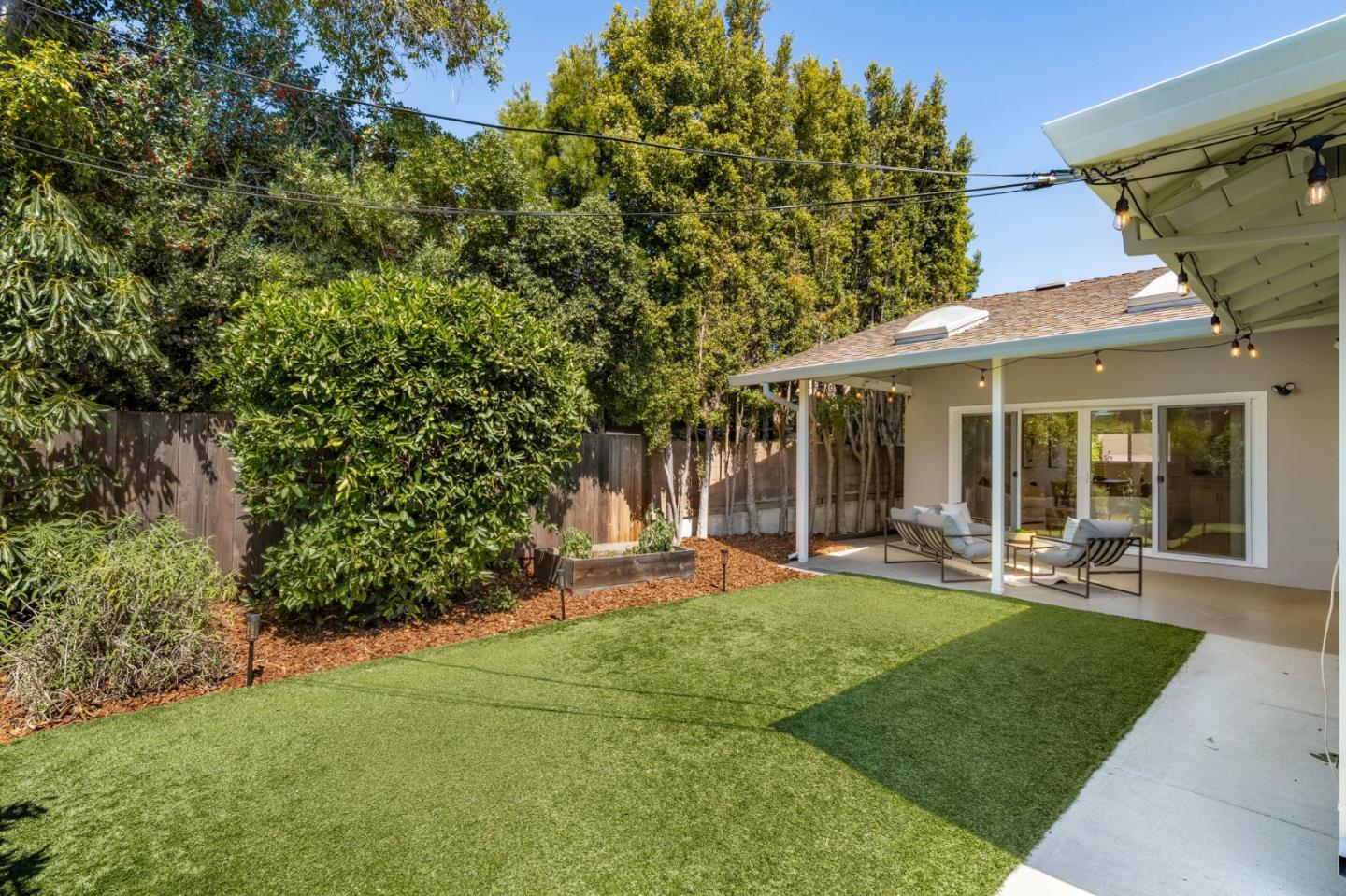 731 W Capistrano WAY