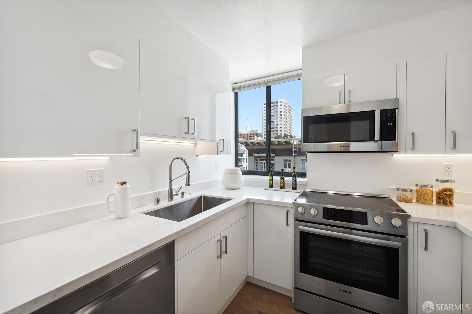 900 Bush Street # 620