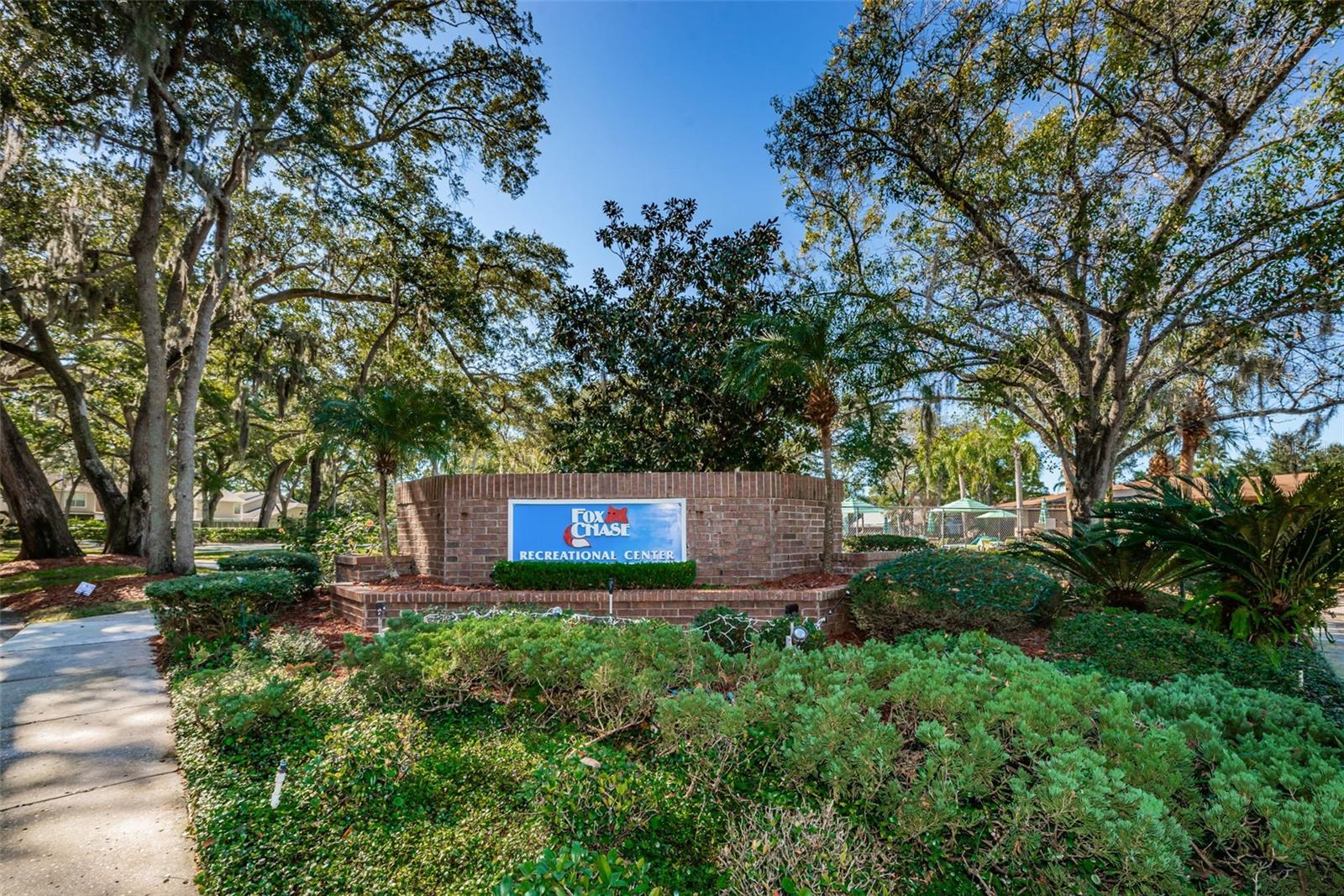 3295 FOX CHASE CIR N #107