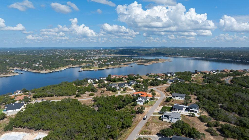 406 Summit Ridge DR N