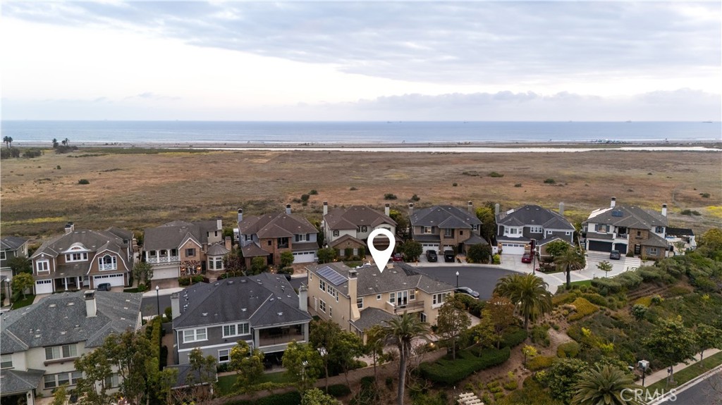 4461 Oceanridge Drive