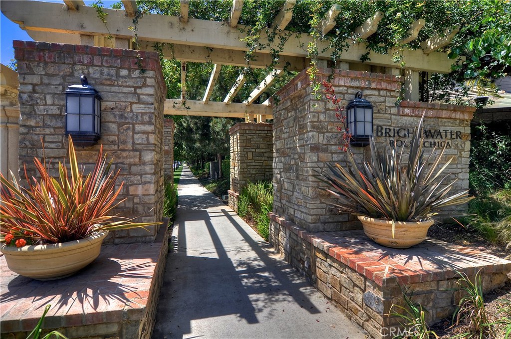 4461 Oceanridge Drive