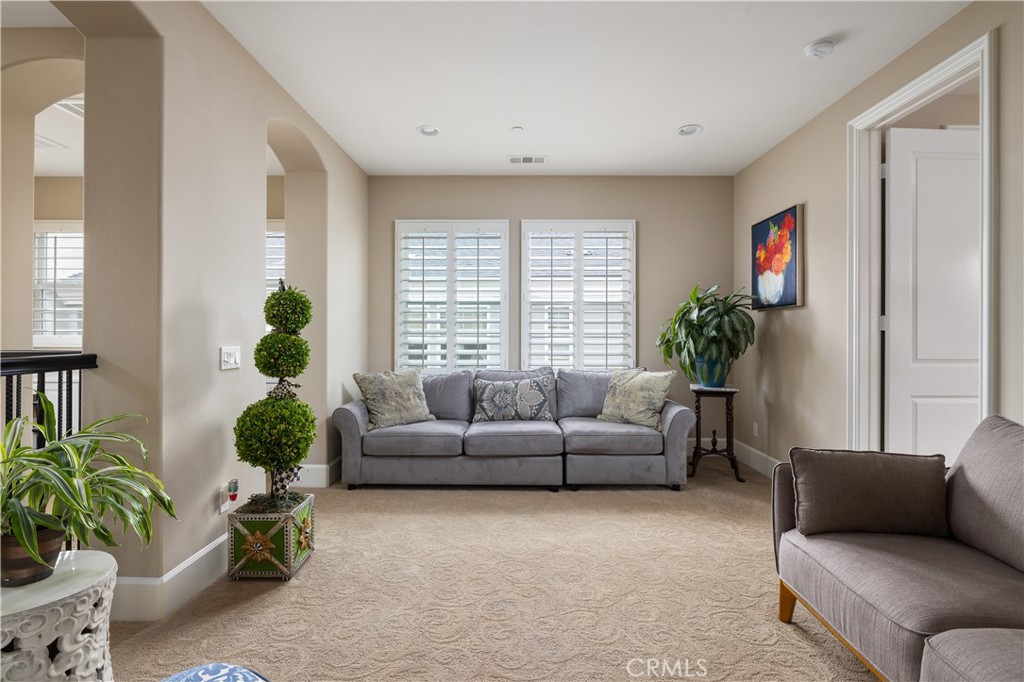 4461 Oceanridge Drive