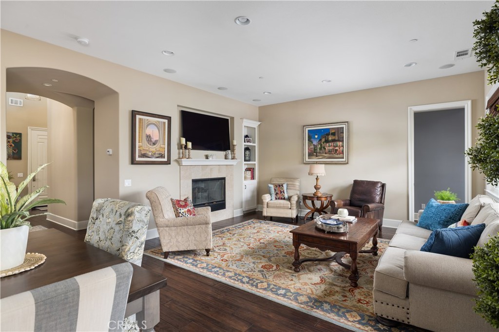 4461 Oceanridge Drive