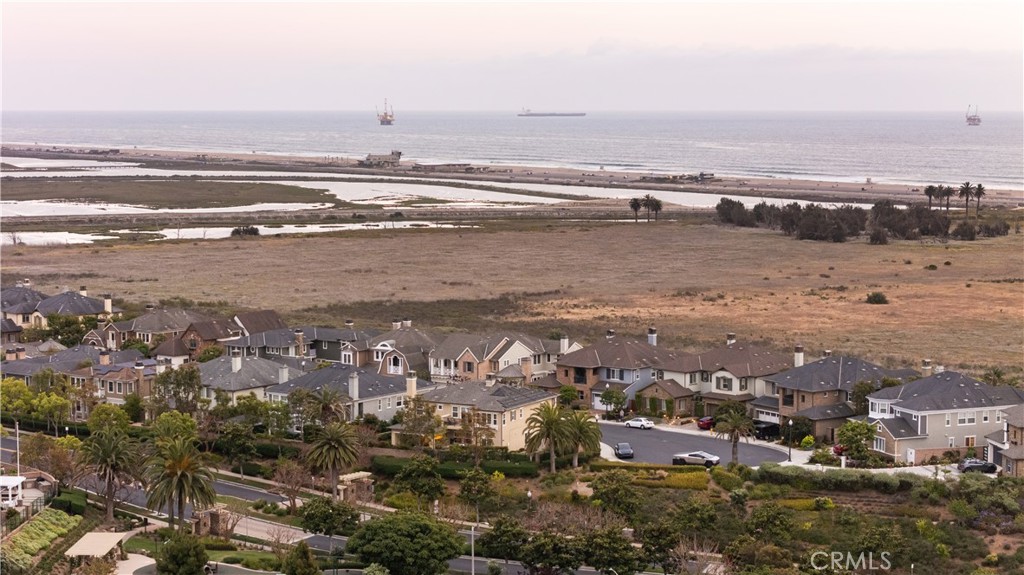 4461 Oceanridge Drive
