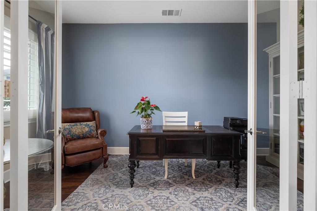 4461 Oceanridge Drive