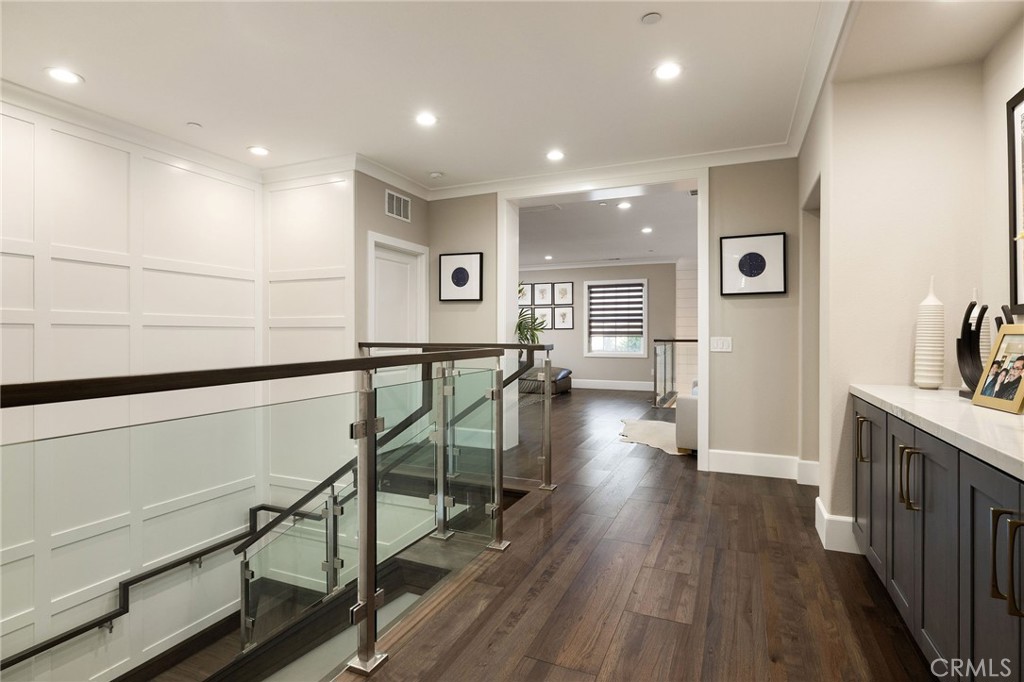 4901 Orleans Drive