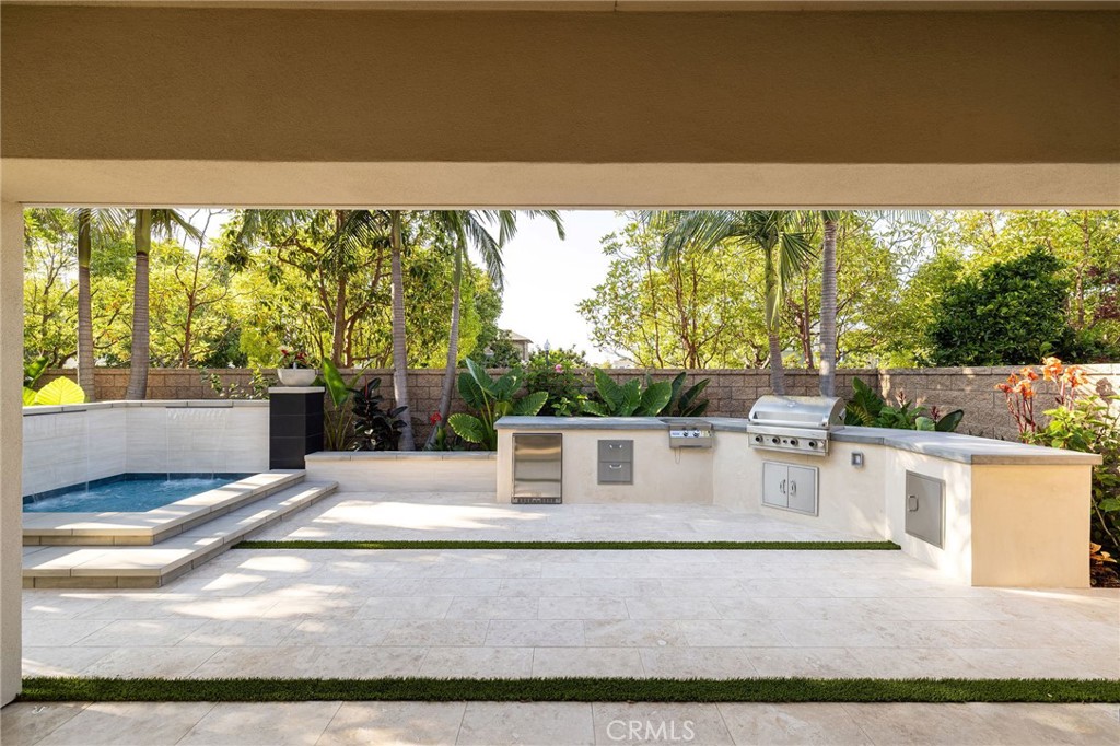 4901 Orleans Drive