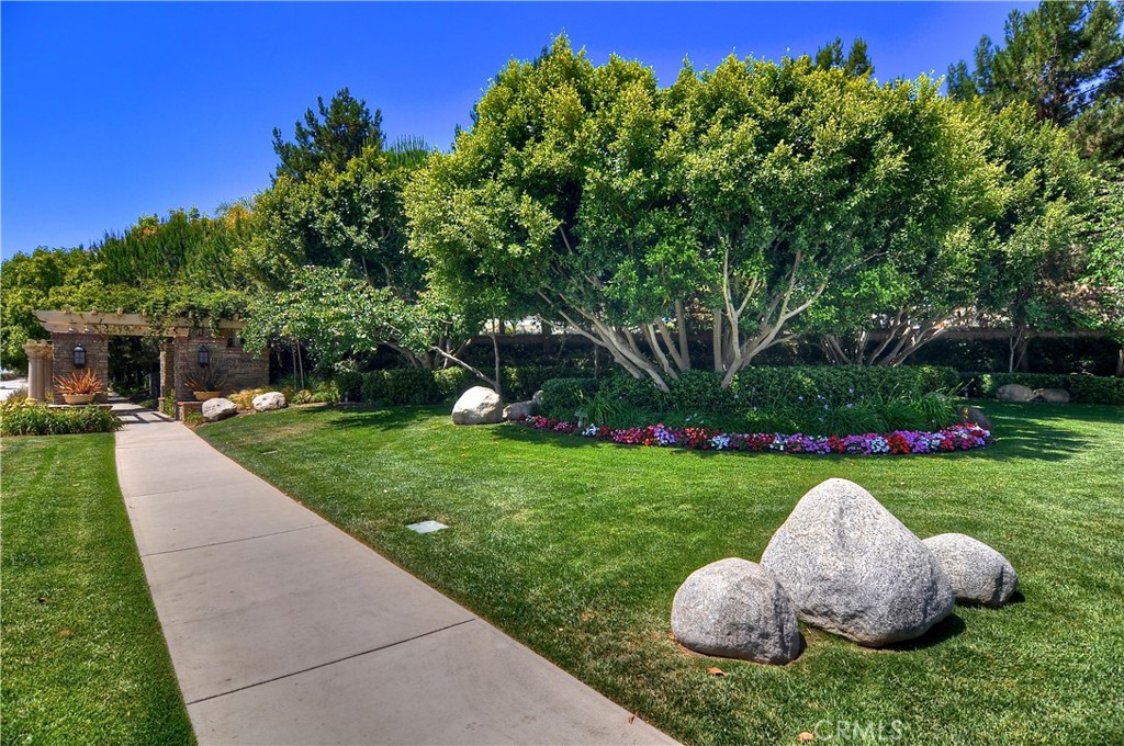4901 Orleans Drive