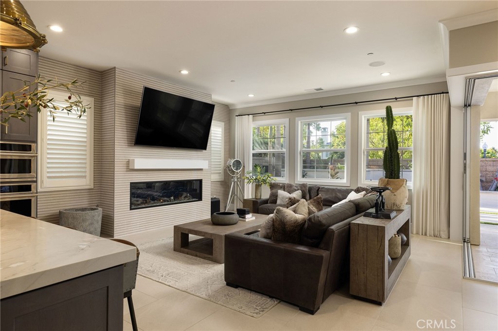 4901 Orleans Drive