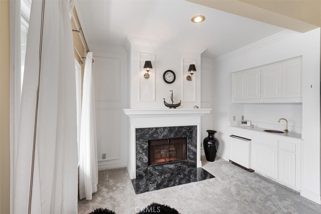 17182 Hillside Circle