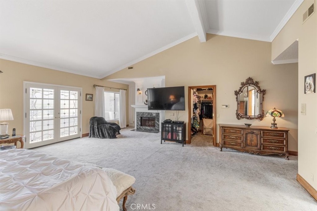 17182 Hillside Circle