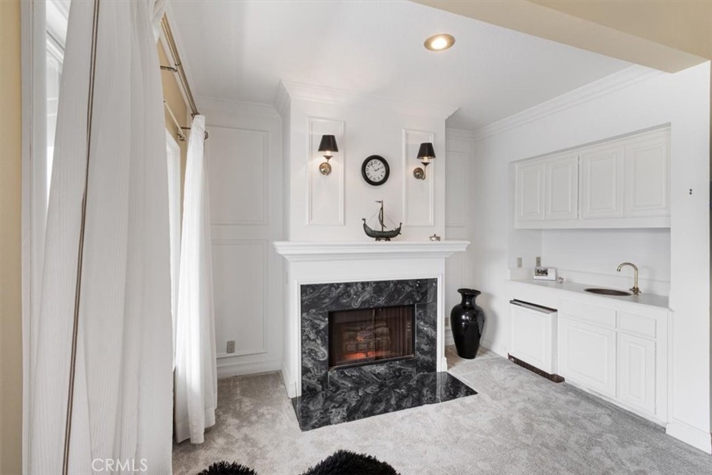 17182 Hillside Circle