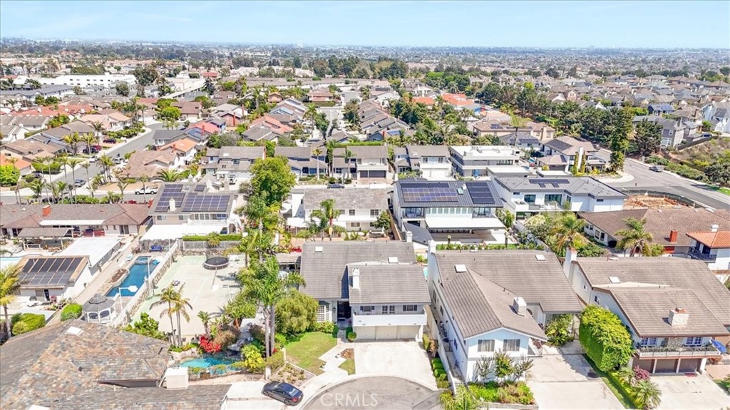 17182 Hillside Circle