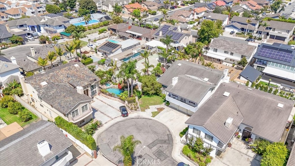 17182 Hillside Circle