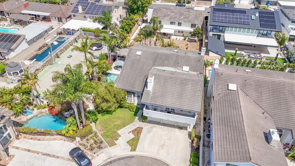 17182 Hillside Circle