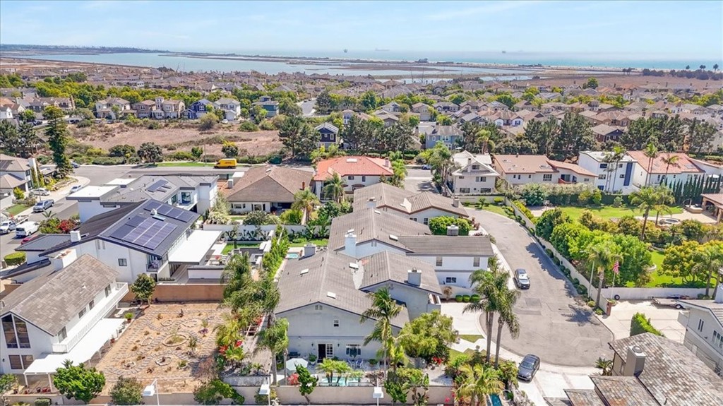 17182 Hillside Circle