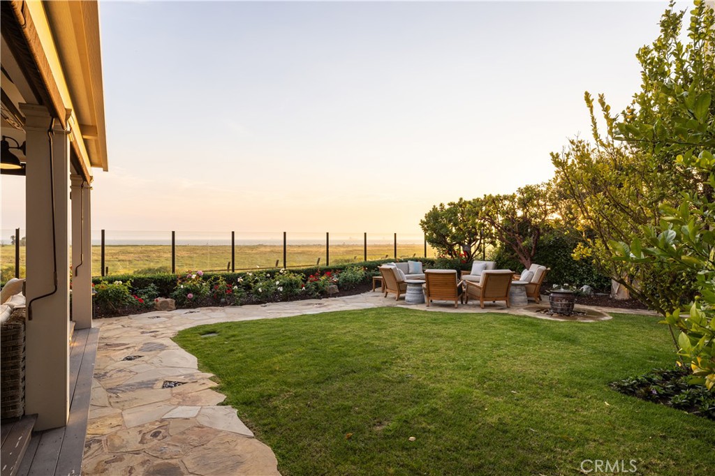 4492 Oceanridge Drive