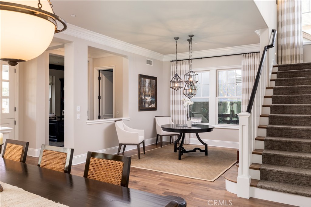 4492 Oceanridge Drive