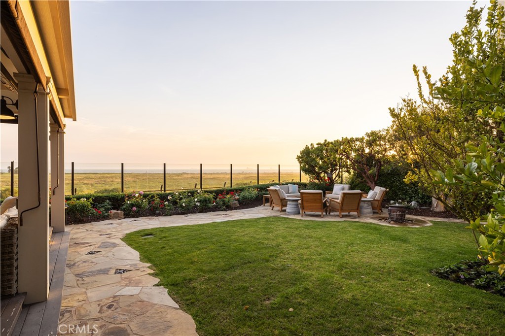 4492 Oceanridge Drive