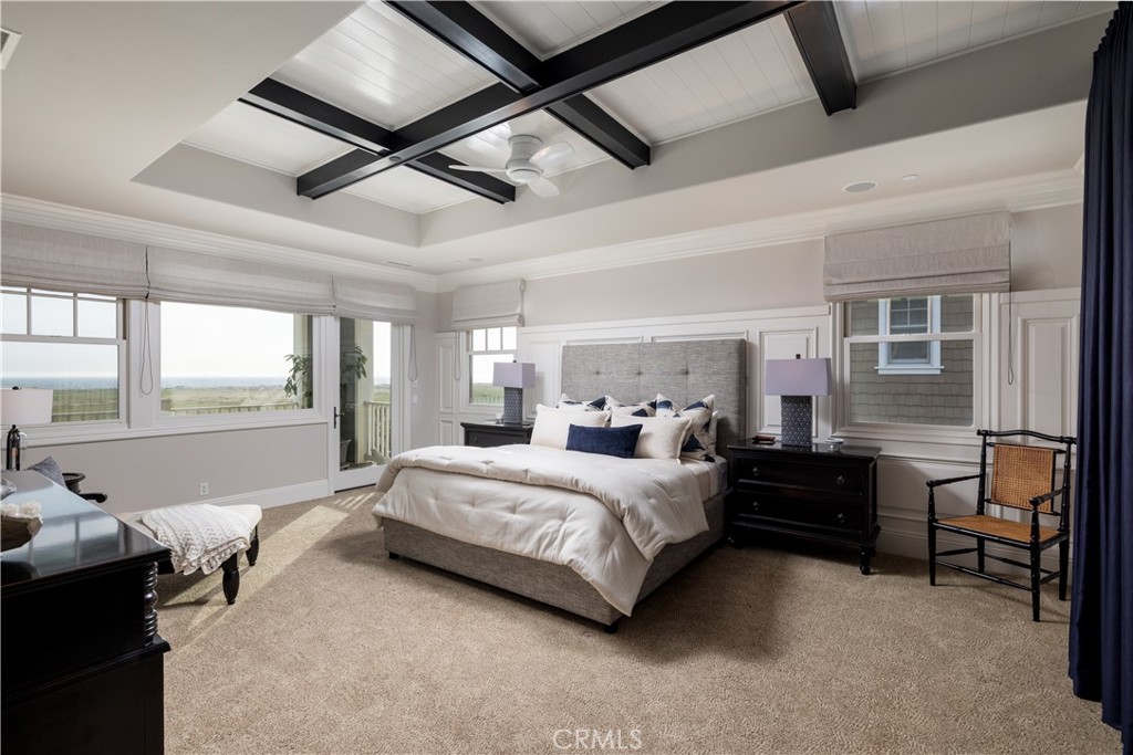 4492 Oceanridge Drive