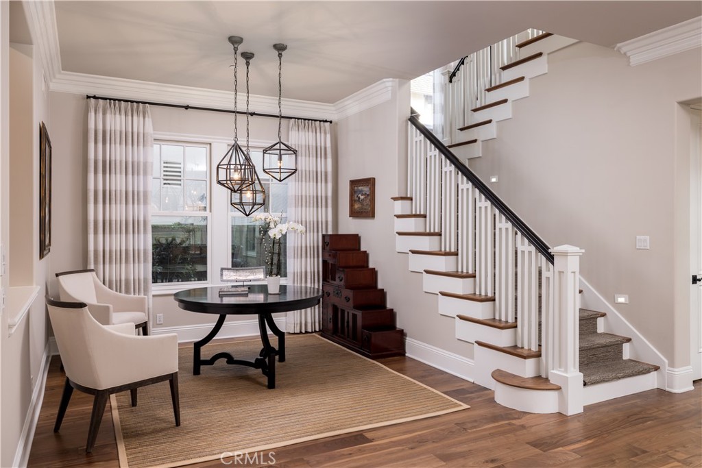 4492 Oceanridge Drive