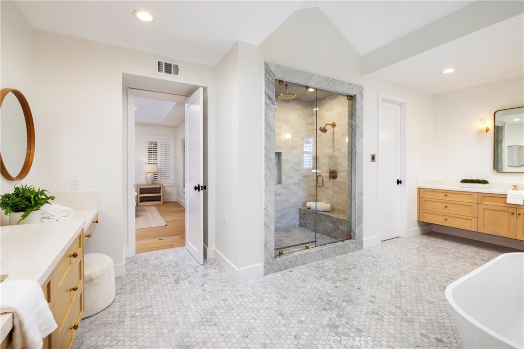 4965 Shelburne Drive