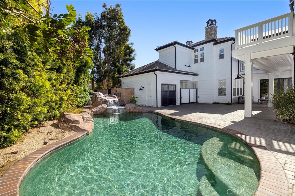 4965 Shelburne Drive