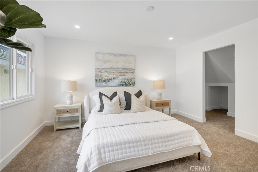 3342 Venture Drive